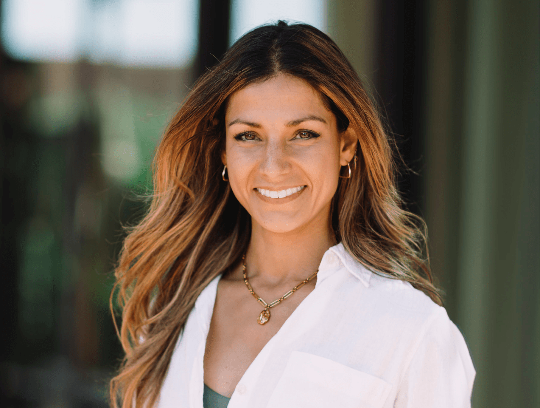 Dr. Sonia Szamocki — founder portrait